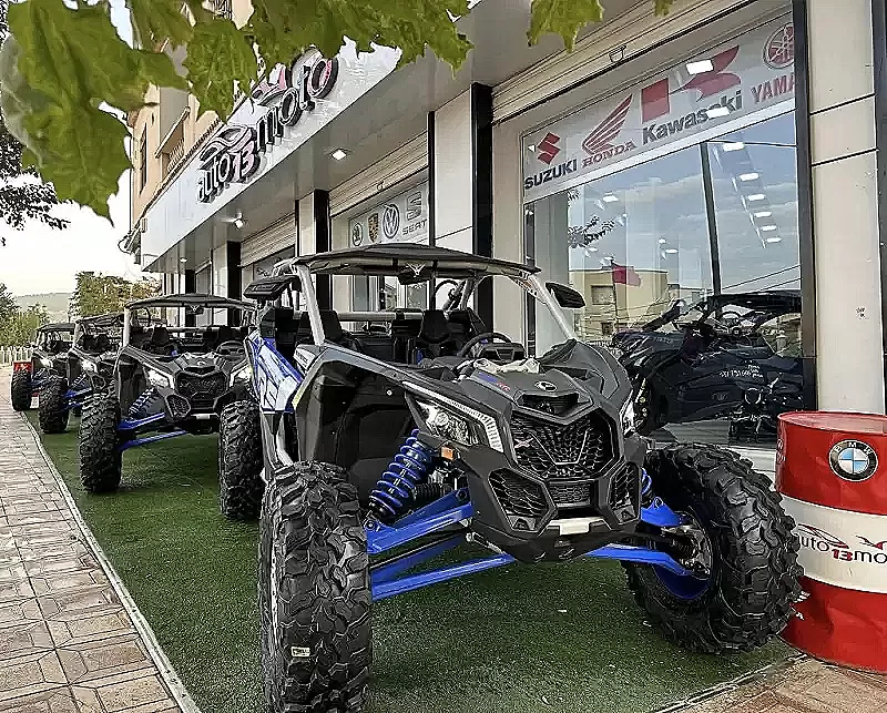 AUTO MOTO 13